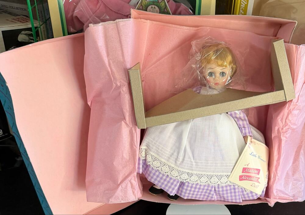 Vintage Madame Alexander "Meg" Doll #414 Little Women Series – 8" Collectible